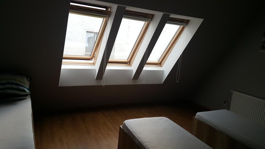 Wroclov Hostel Wrocław Kültér fotó